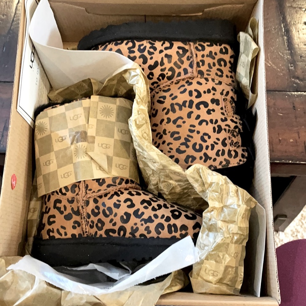 UGG Bailey Bow Leopard Boots